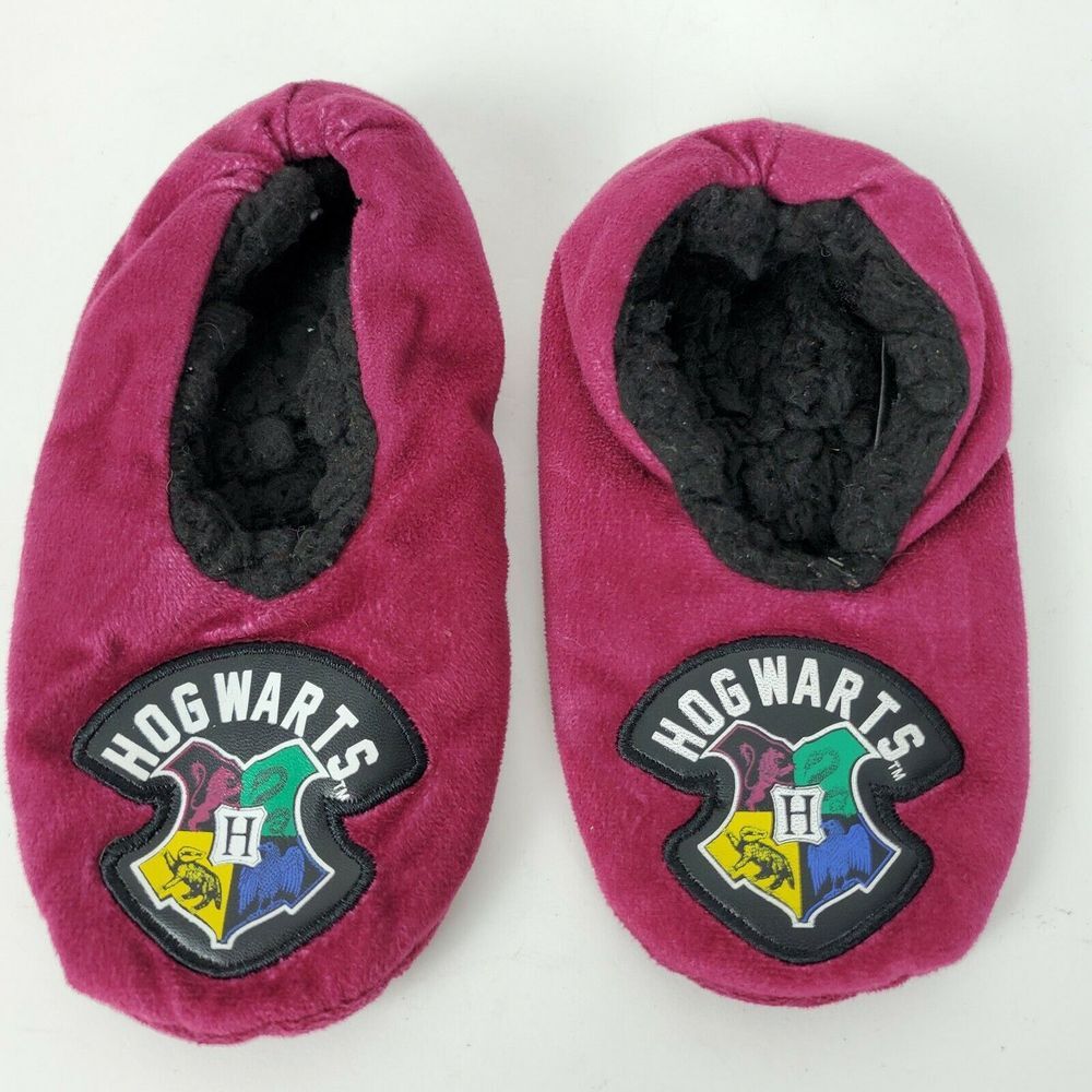 Harry Potter Hogwarts‎ Burgundy Plush Slippers Kids S/M